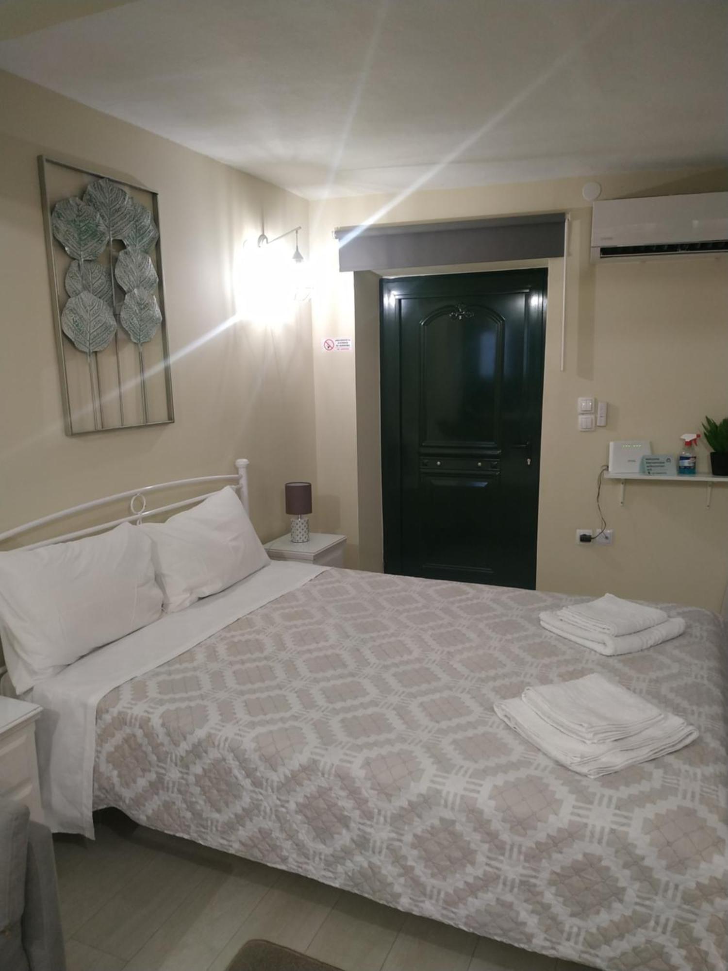 Gerry's Place Apartment *